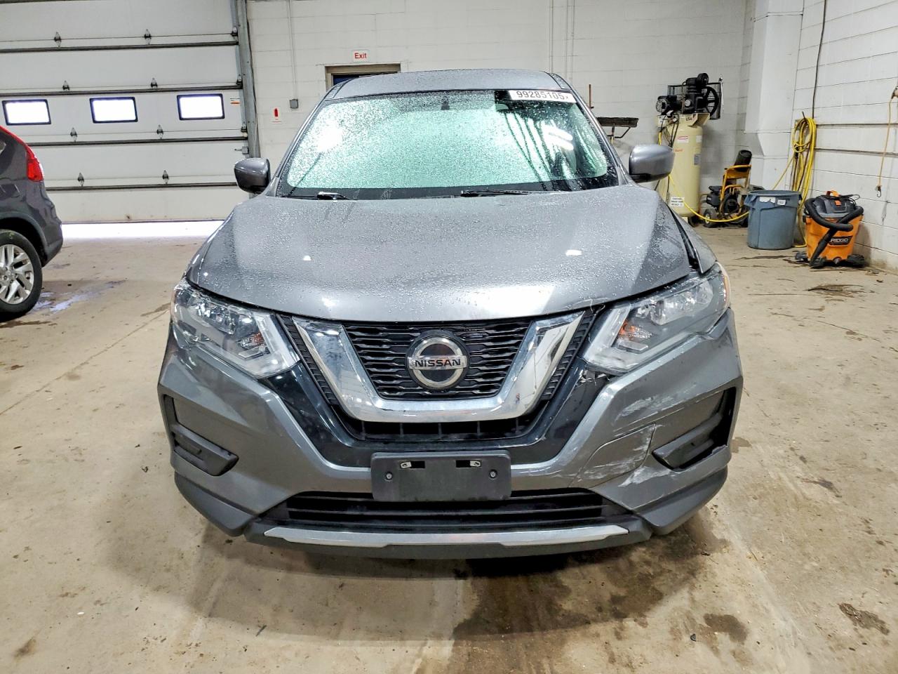 2018 NISSAN ROGUE S photo 5