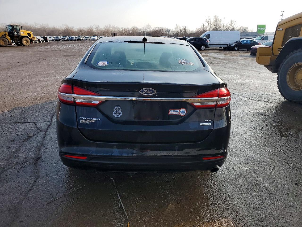 2017 FORD FUSION SE photo 6