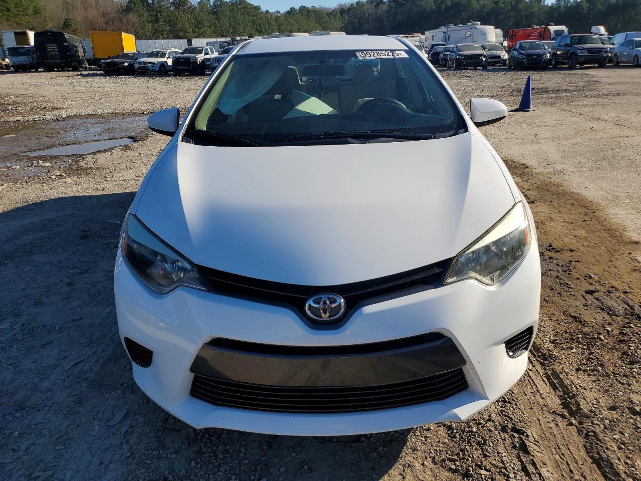 2015 TOYOTA COROLLA LE photo 9