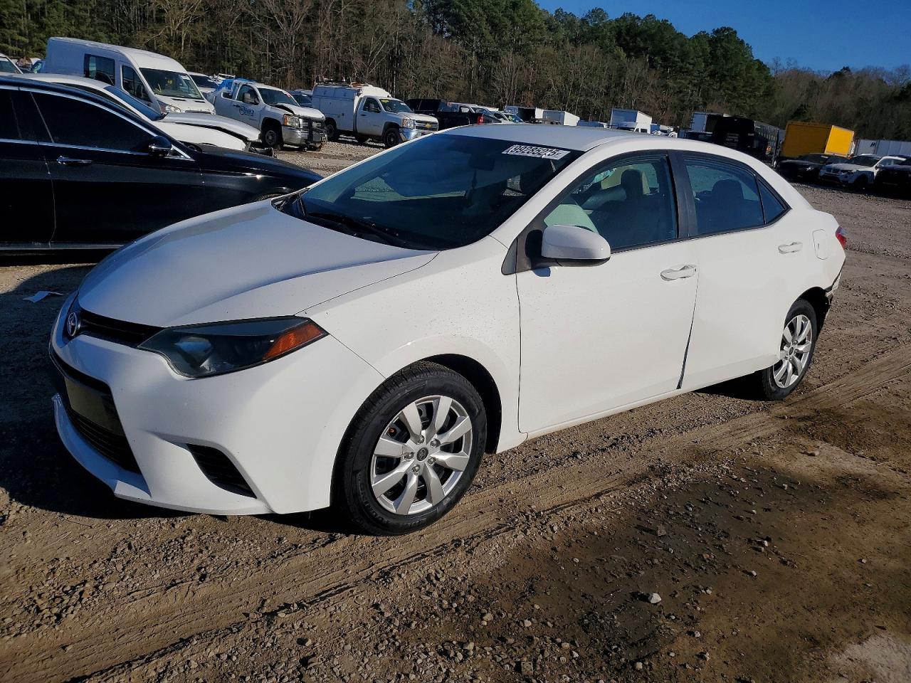 2015 TOYOTA COROLLA