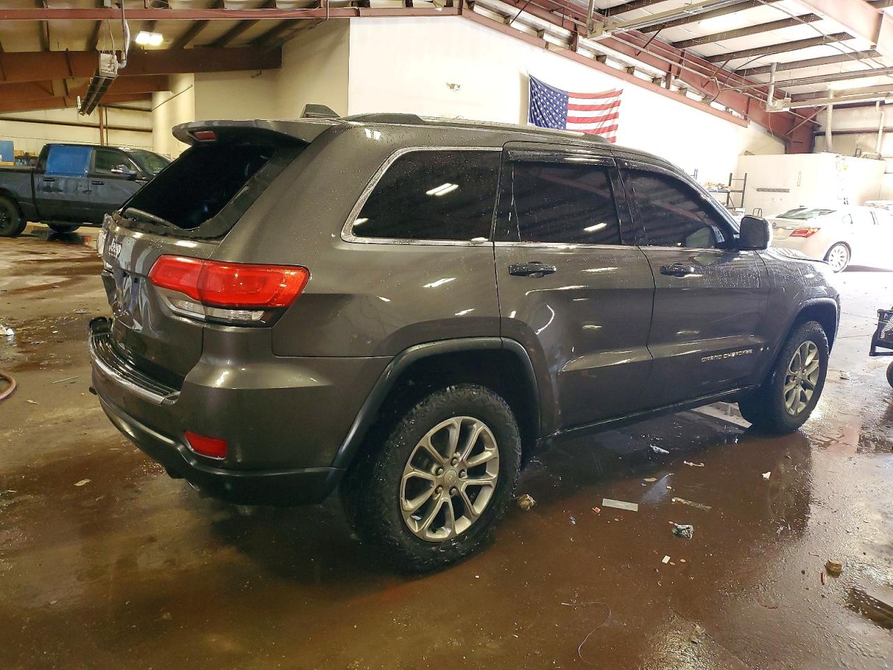 2015 JEEP GRAND CHEROKEE LIMITED photo 3
