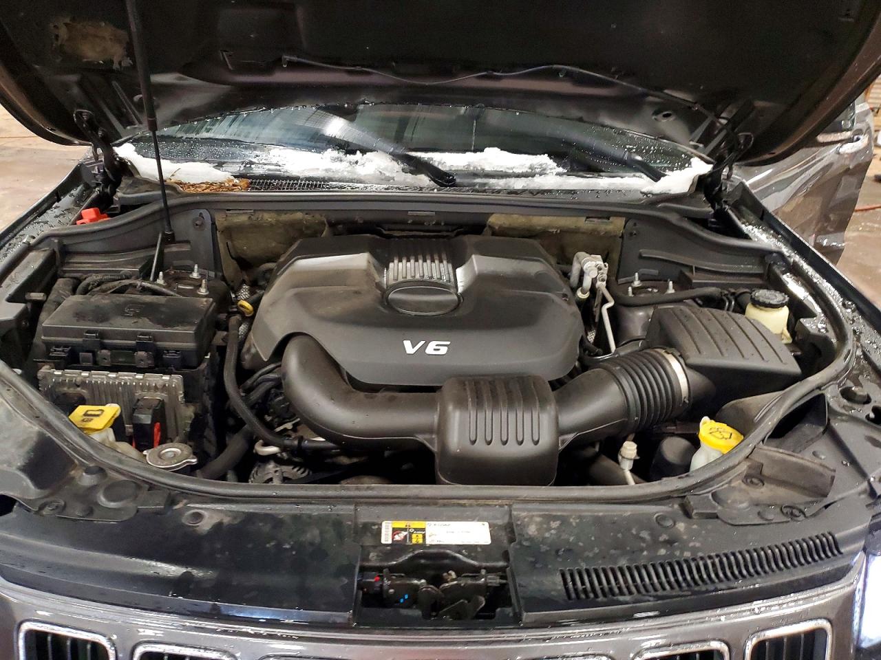 2015 JEEP GRAND CHEROKEE LIMITED photo 12