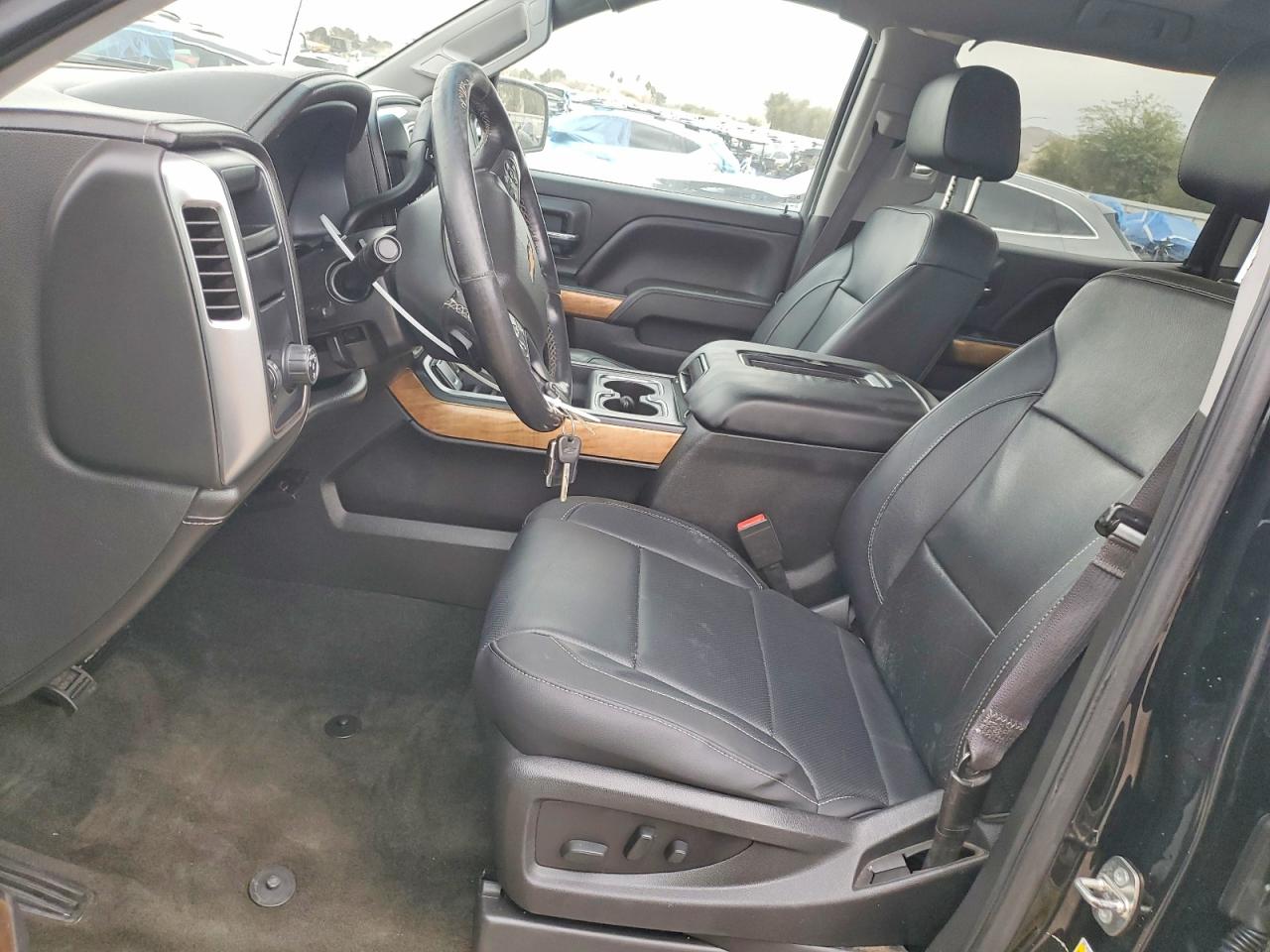 2017 CHEVROLET SILVERADO C1500 LTZ photo 7
