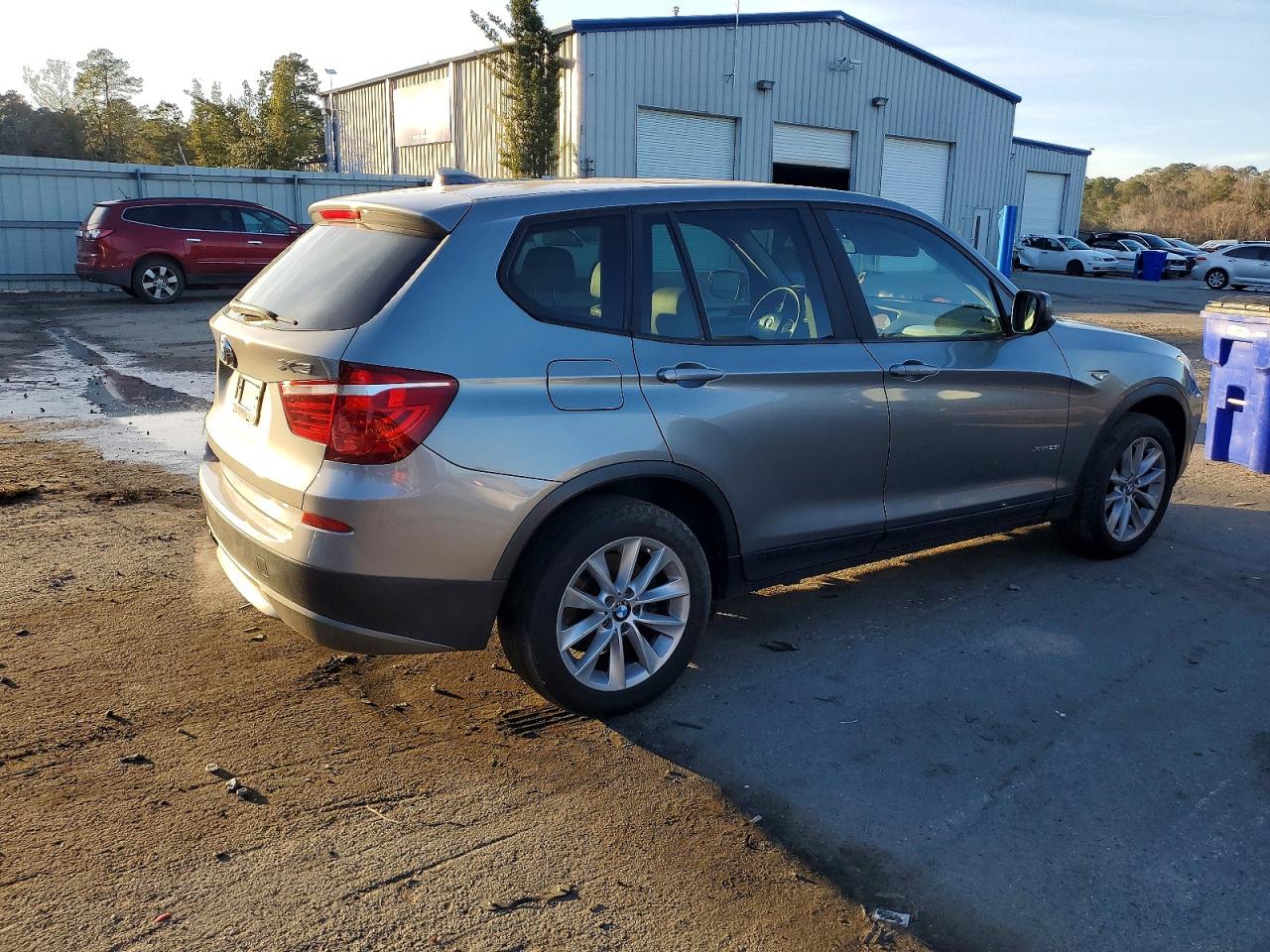 2013 BMW X3 XDRIVE28I photo 3