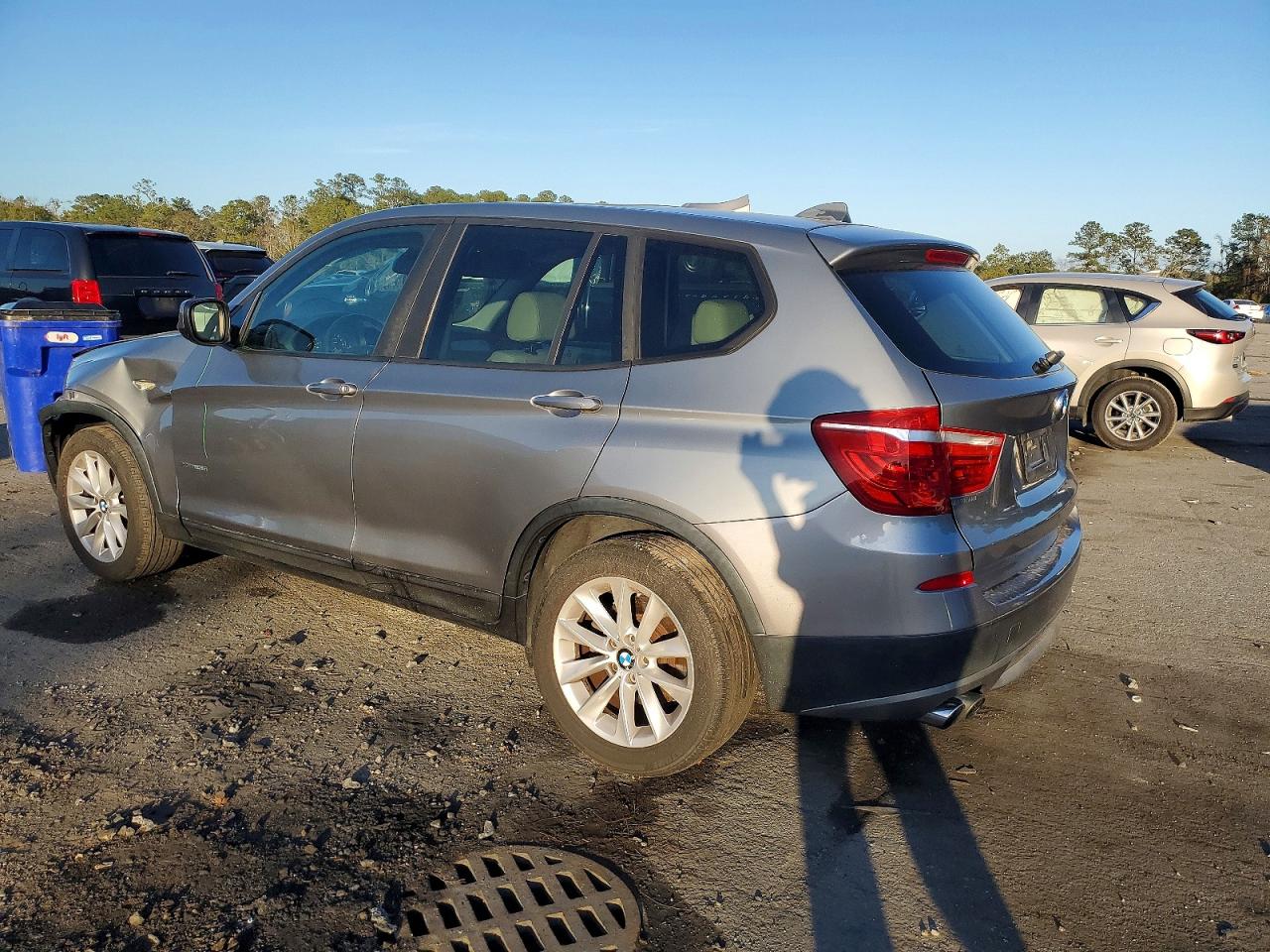 2013 BMW X3 XDRIVE28I photo 2