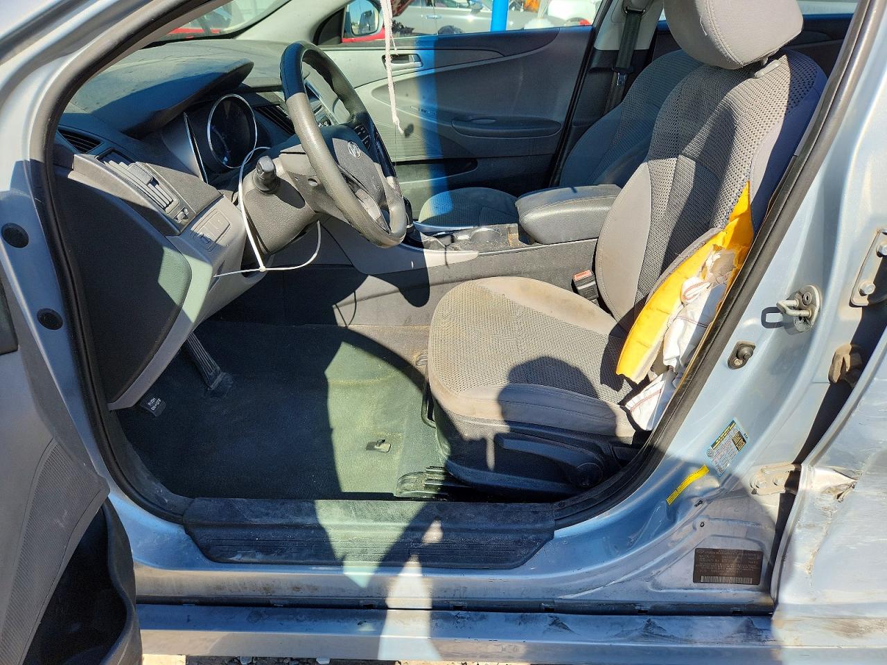 2011 HYUNDAI SONATA GLS photo 7
