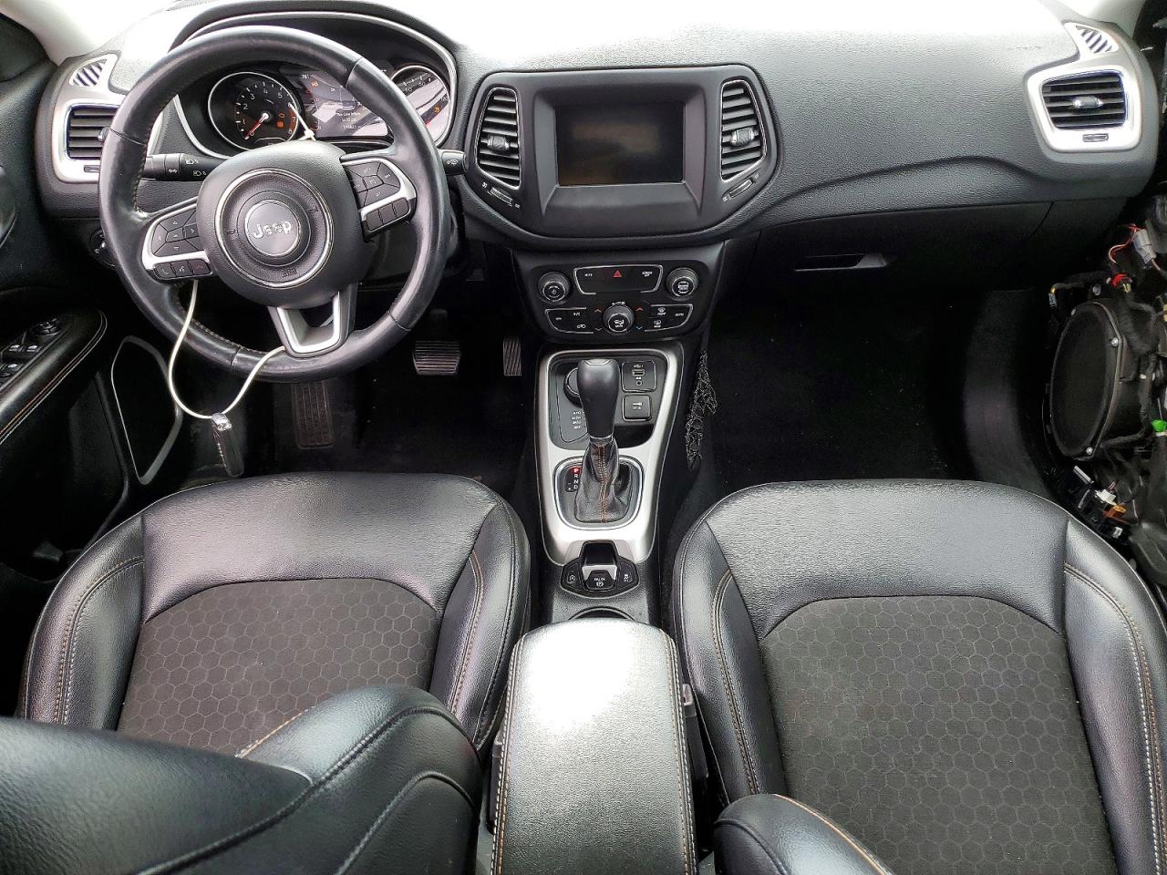 2019 JEEP COMPASS LATITUDE photo 15