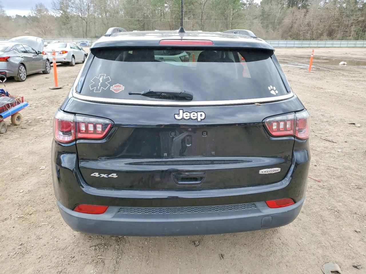 2019 JEEP COMPASS LATITUDE photo 11