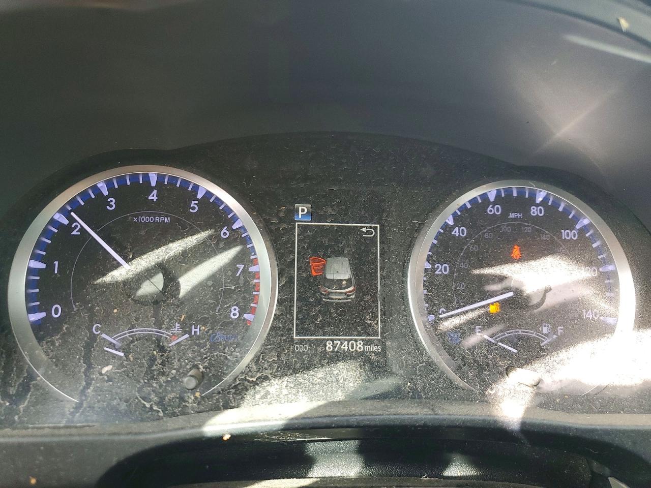 2019 TOYOTA HIGHLANDER LE photo 9