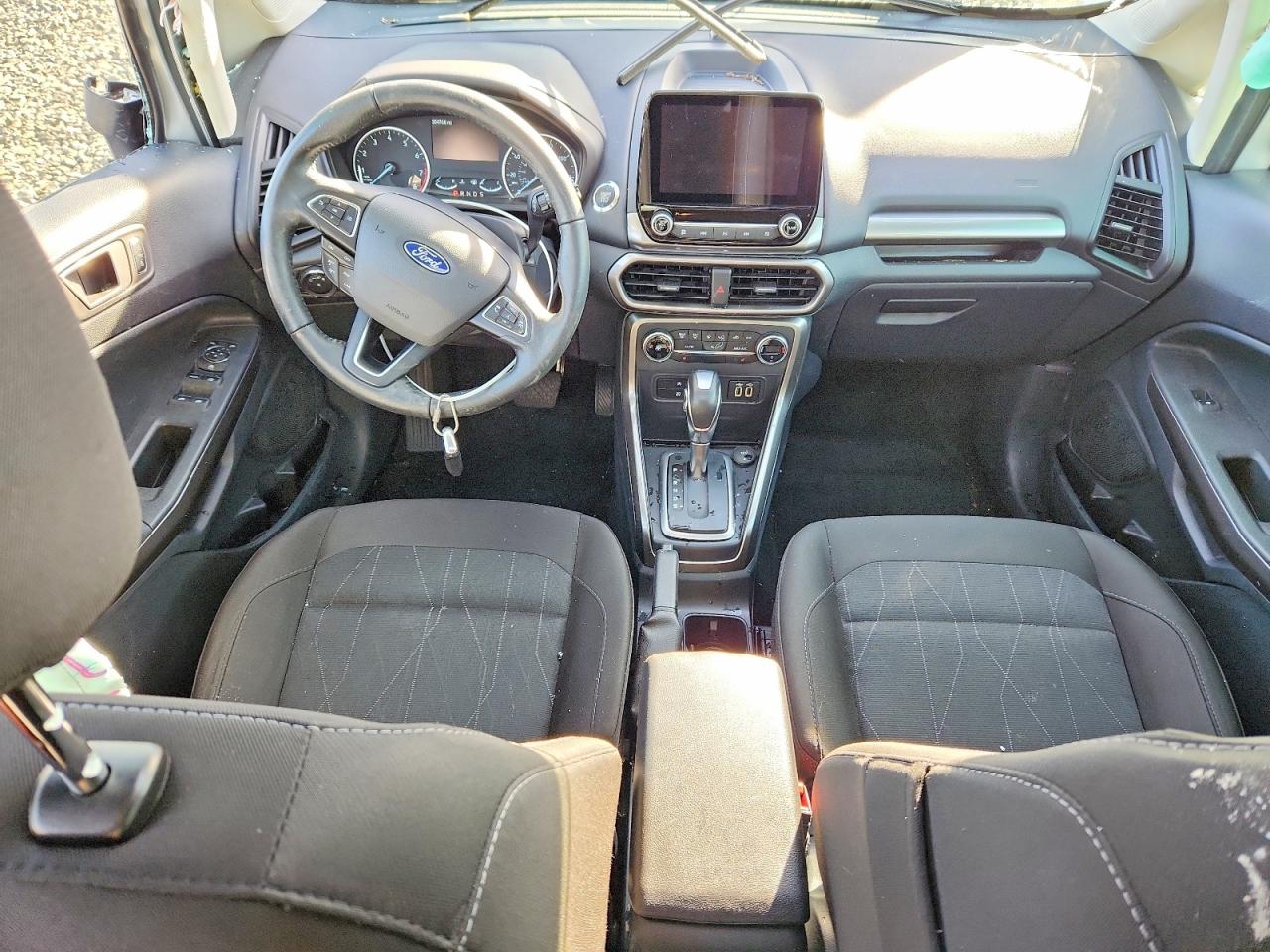 2020 FORD ECOSPORT SE photo 8