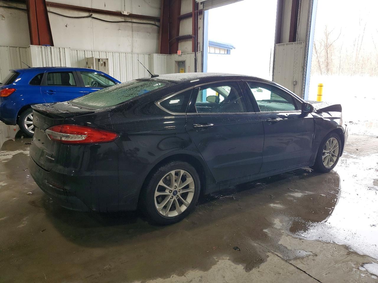 2019 FORD FUSION TITANIUM photo 3