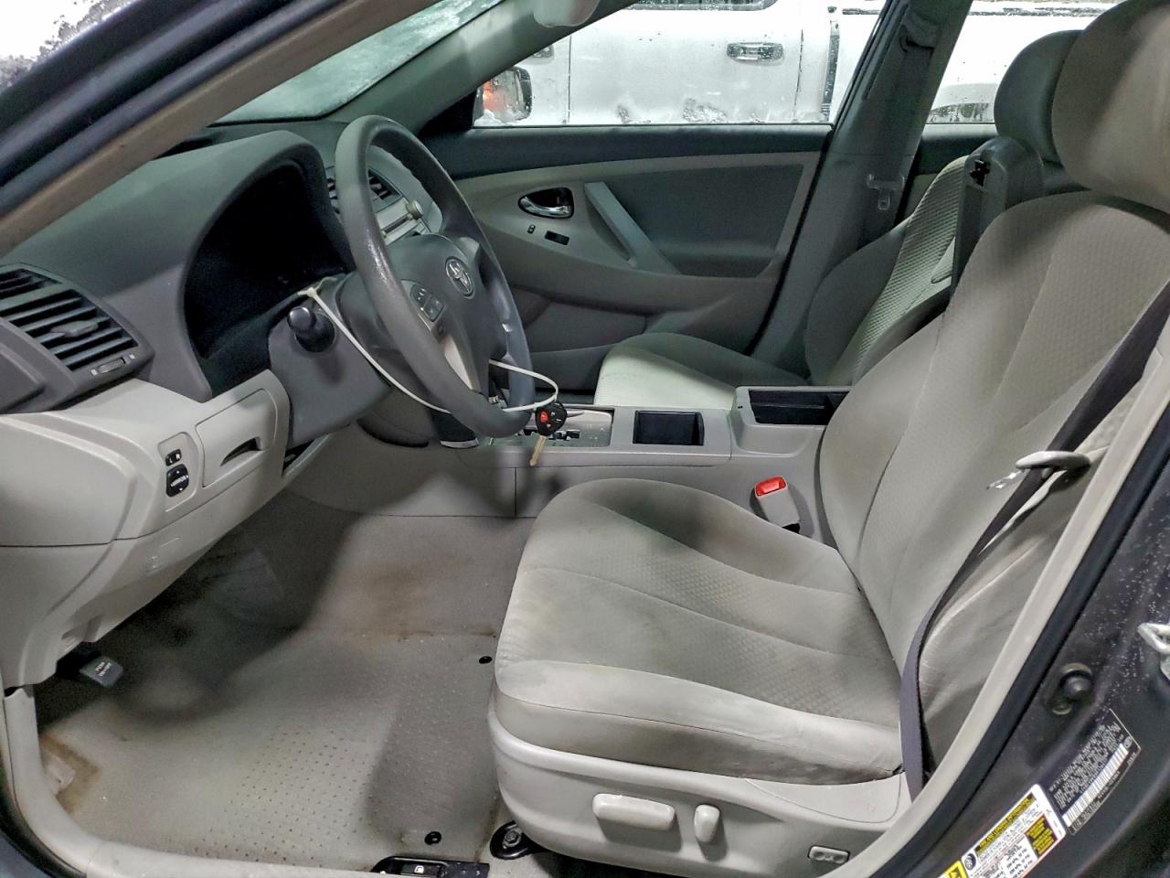 2009 TOYOTA CAMRY BASE photo 7