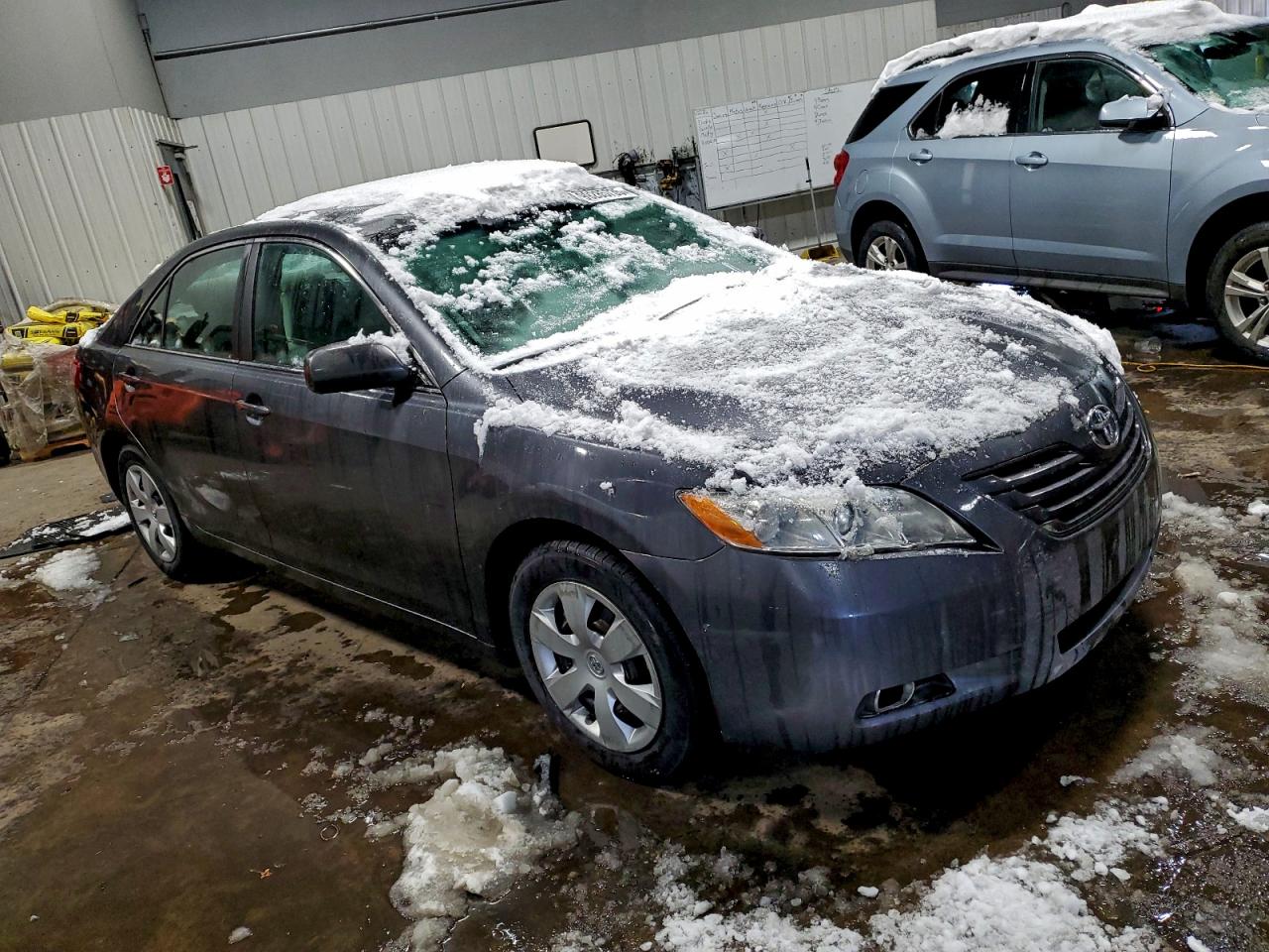 2009 TOYOTA CAMRY BASE photo 4