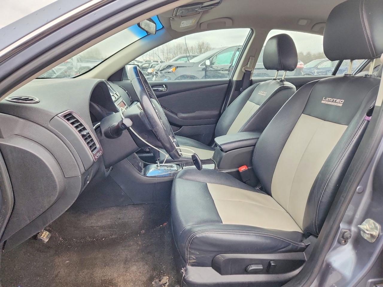 2012 NISSAN ALTIMA BASE photo 7