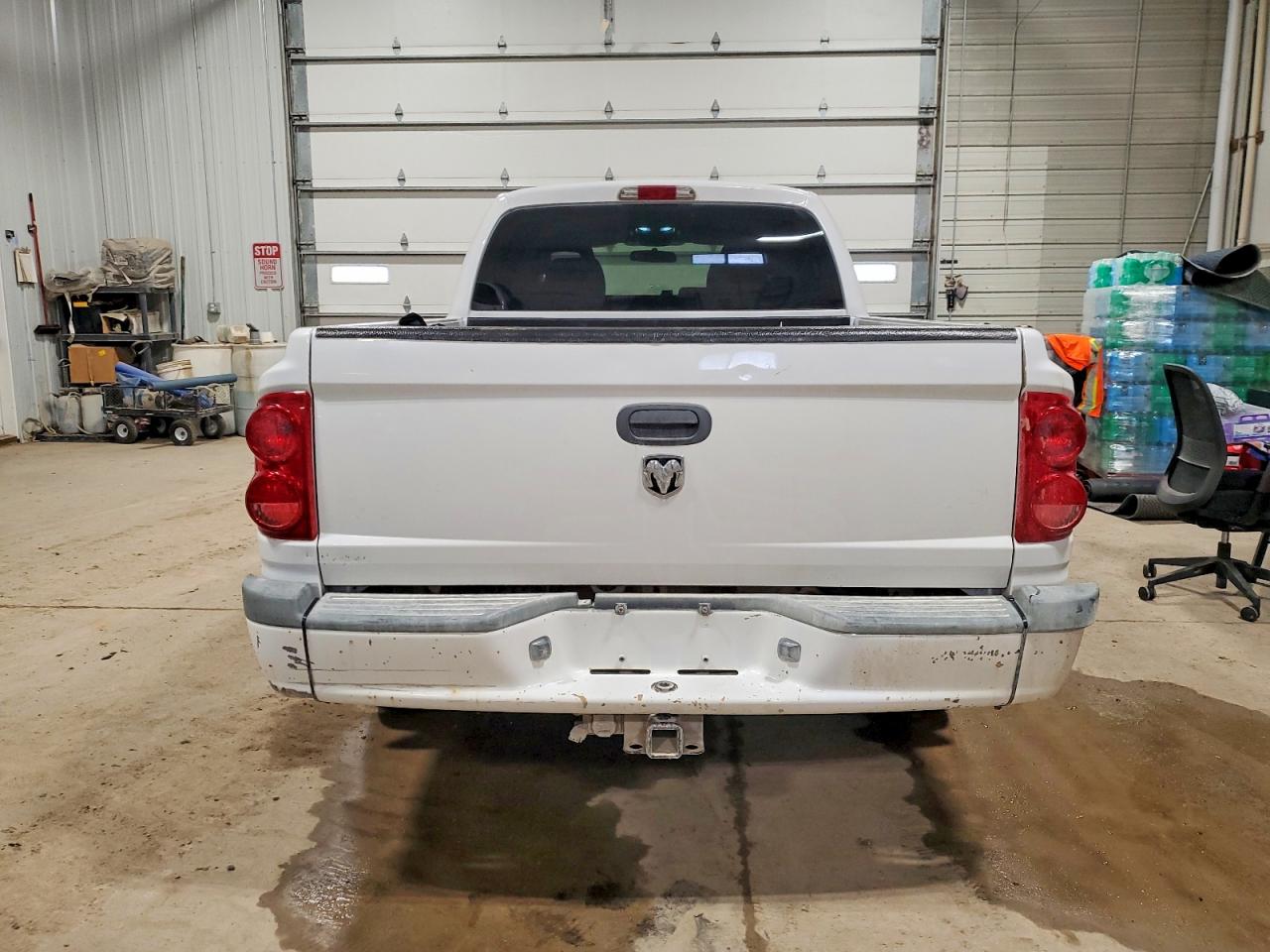 2005 DODGE DAKOTA QUAD SLT photo 6