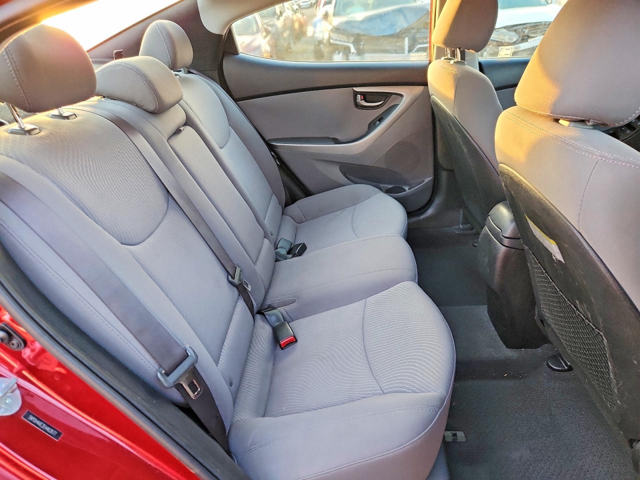 2014 HYUNDAI ELANTRA SE photo 11