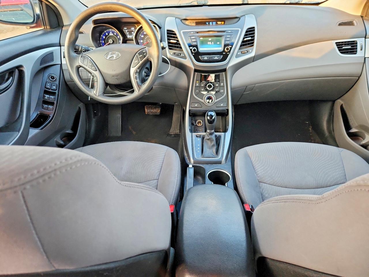 2014 HYUNDAI ELANTRA SE photo 8