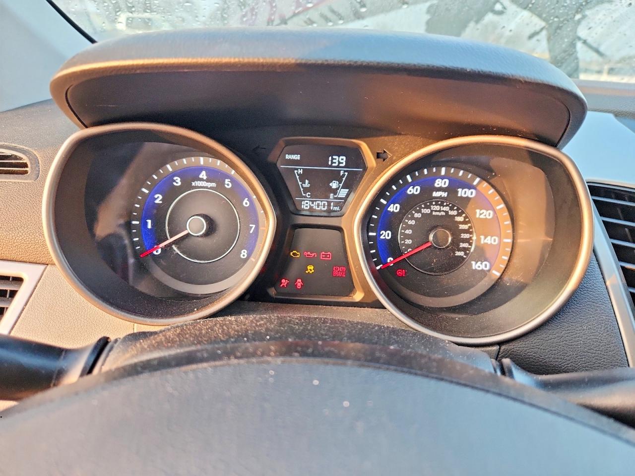 2014 HYUNDAI ELANTRA SE photo 9