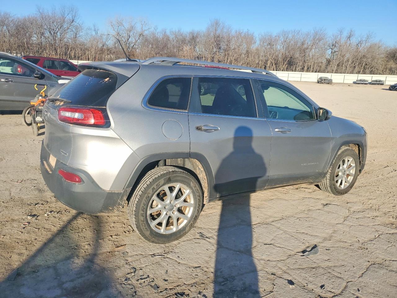 2015 JEEP CHEROKEE LATITUDE photo 3