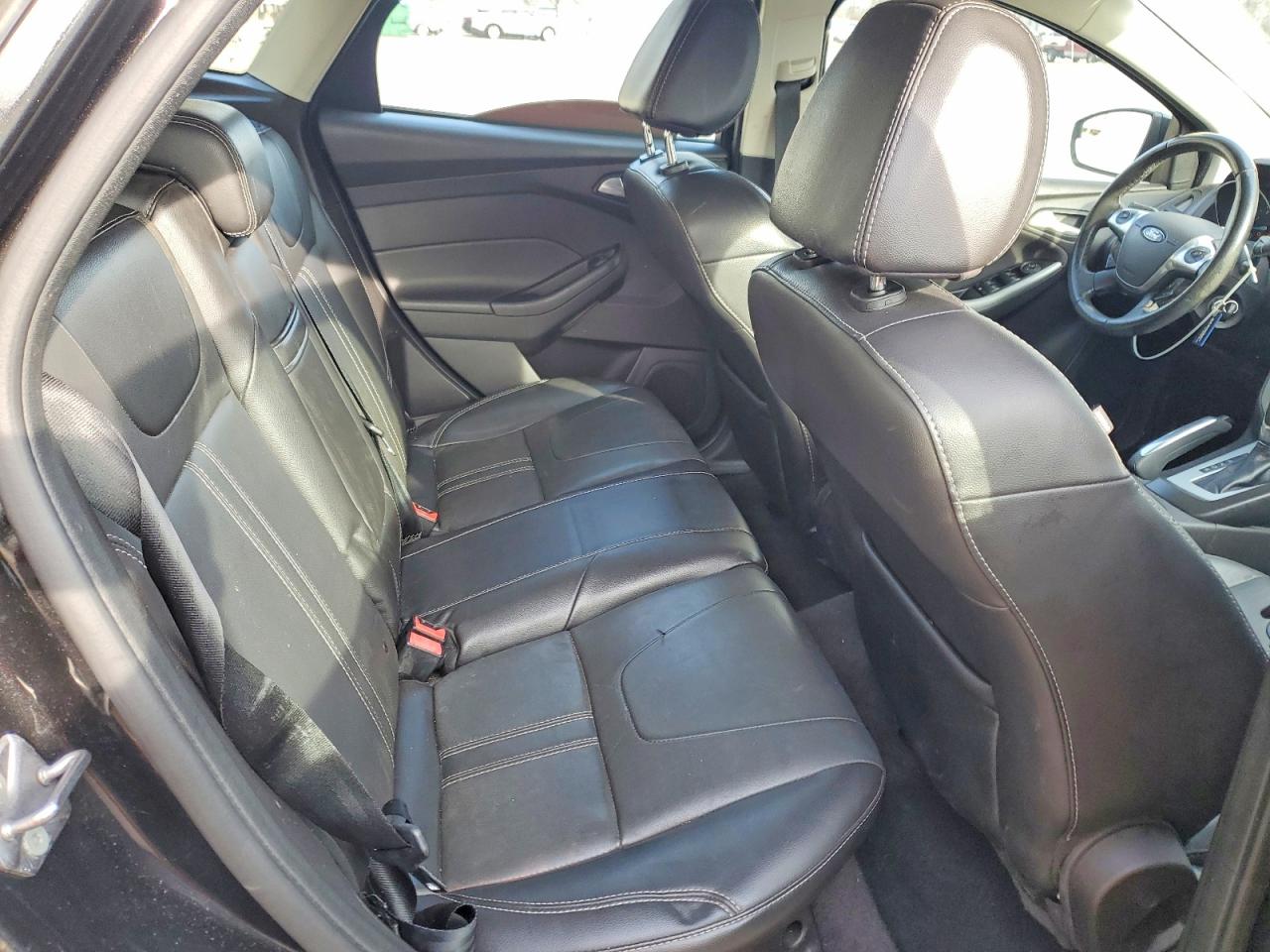 2013 FORD FOCUS SE photo 10