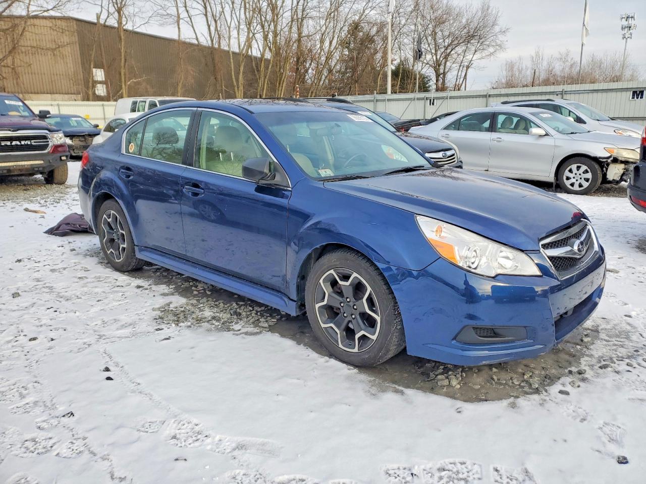 2011 SUBARU LEGACY 2.5I photo 4