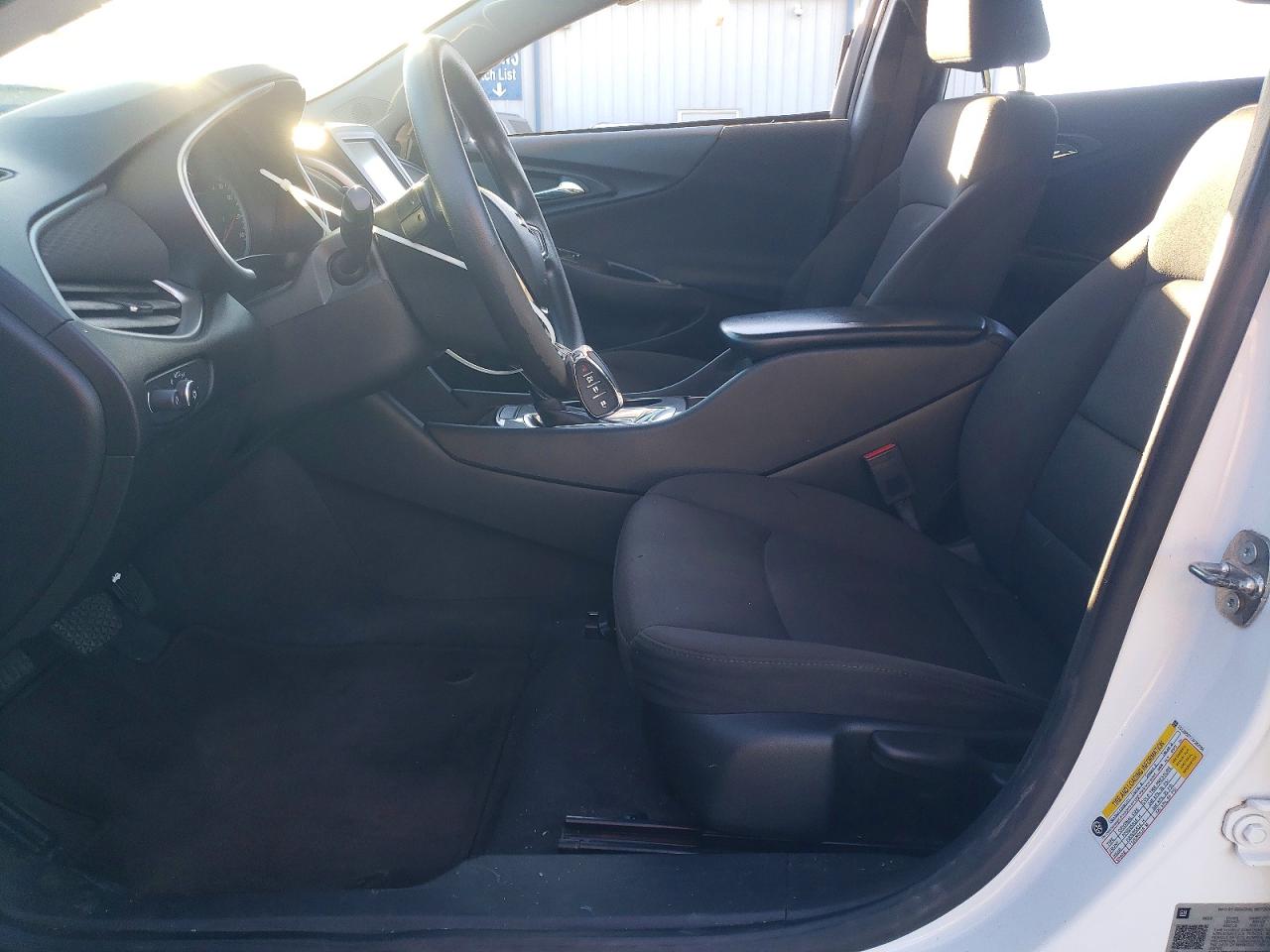 2018 CHEVROLET MALIBU LS photo 7