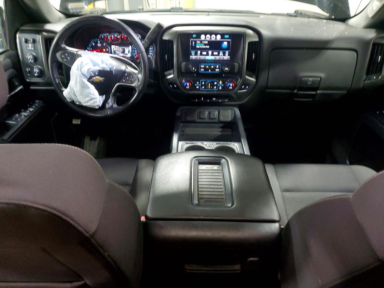 2016 CHEVROLET SILVERADO K1500 LT photo 8