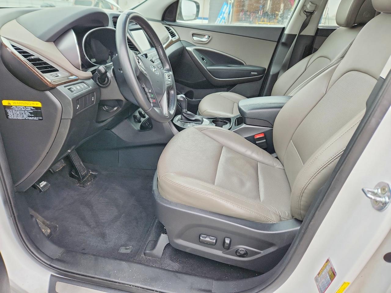 2017 HYUNDAI SANTA FE SPORT photo 13