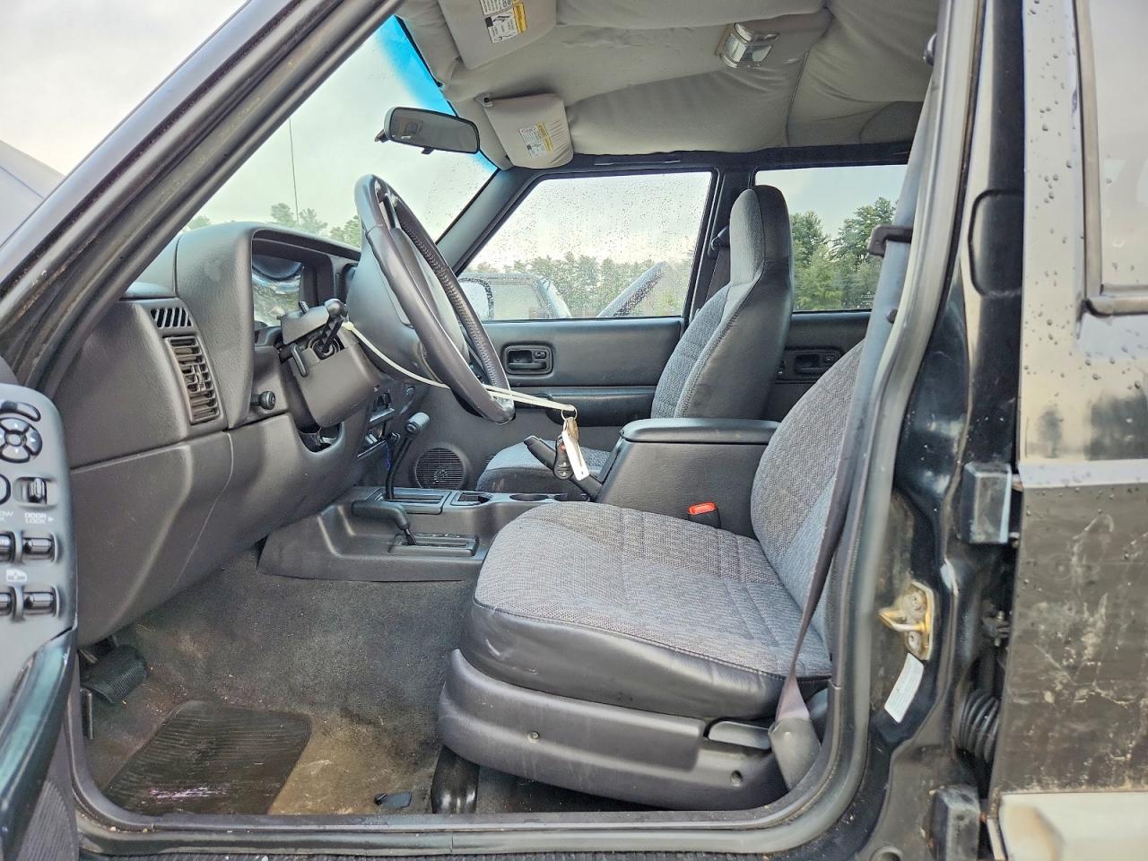 2001 JEEP CHEROKEE SPORT photo 7