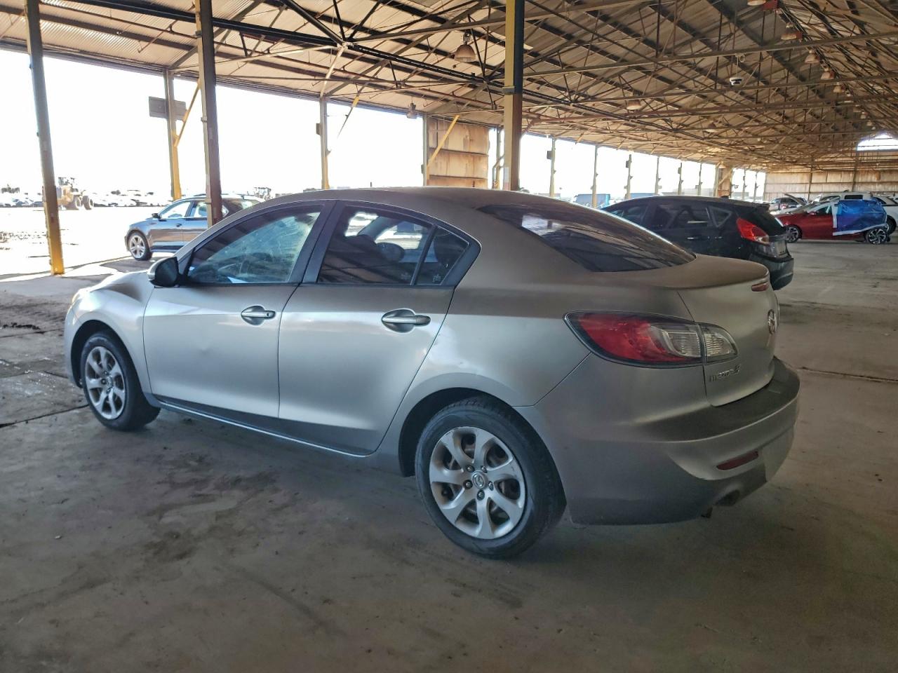 2013 MAZDA 3 I photo 2