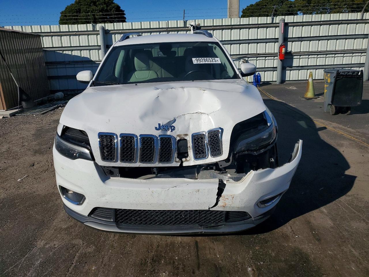 2019 JEEP CHEROKEE LIMITED photo 5