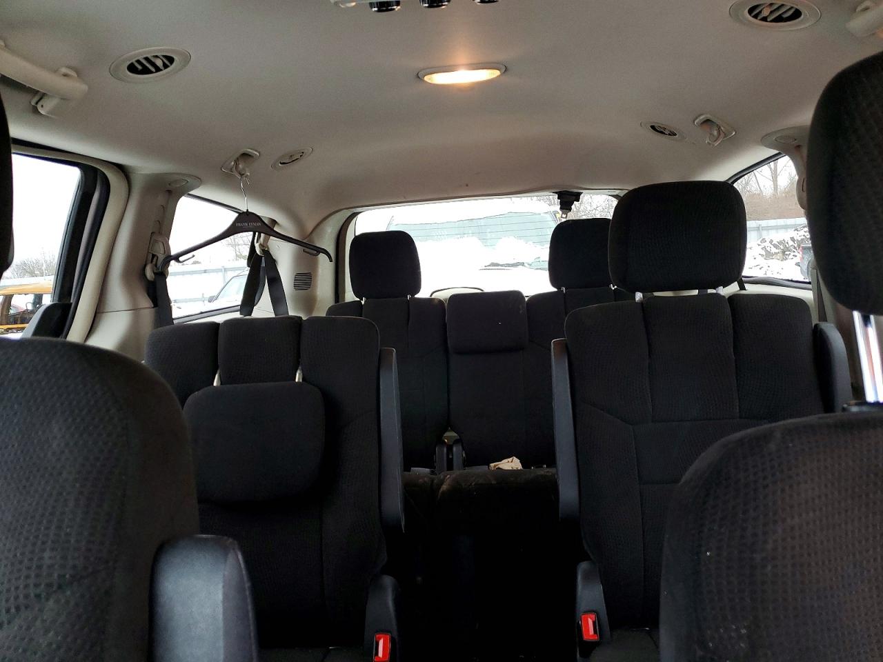 2012 DODGE GRAND CARAVAN CREW photo 10