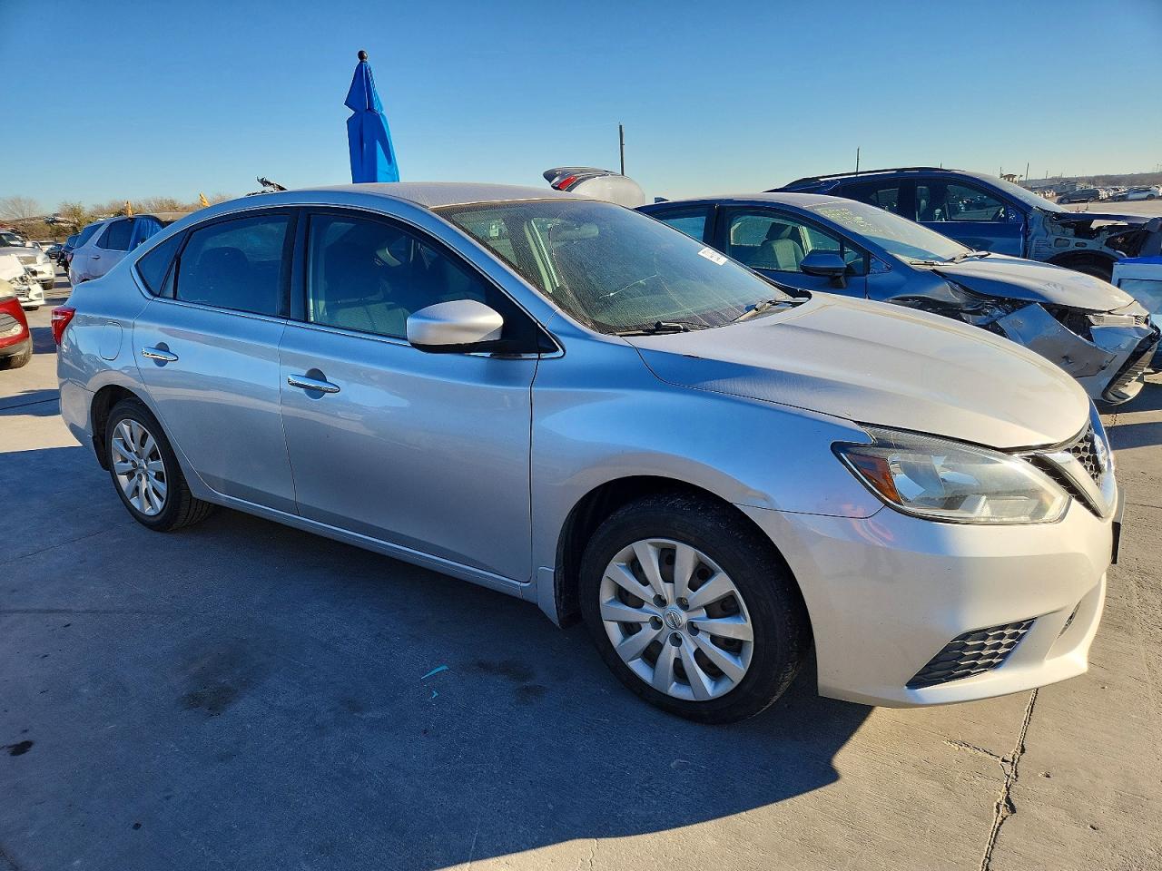 2016 NISSAN SENTRA S photo 4