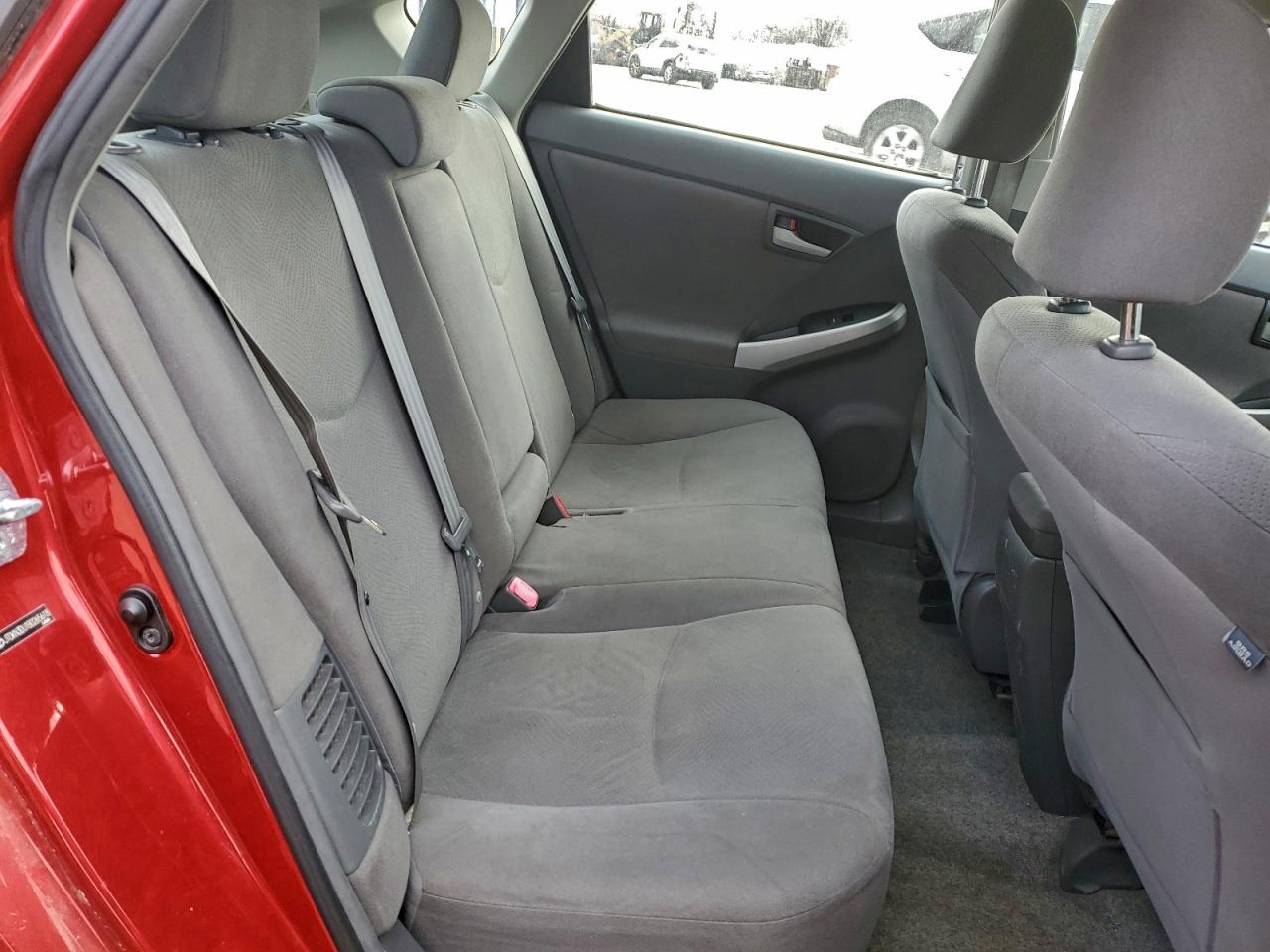2011 TOYOTA PRIUS photo 10