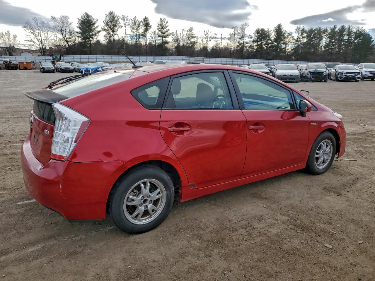 2011 TOYOTA PRIUS photo 3