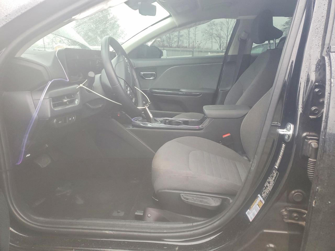 2025 KIA K4 EX photo 7