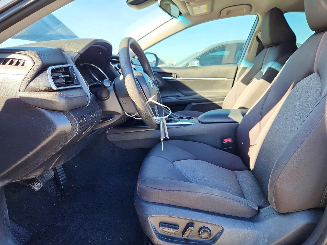2018 TOYOTA CAMRY L photo 7