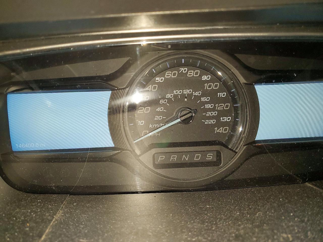 2015 FORD TAURUS SEL photo 9
