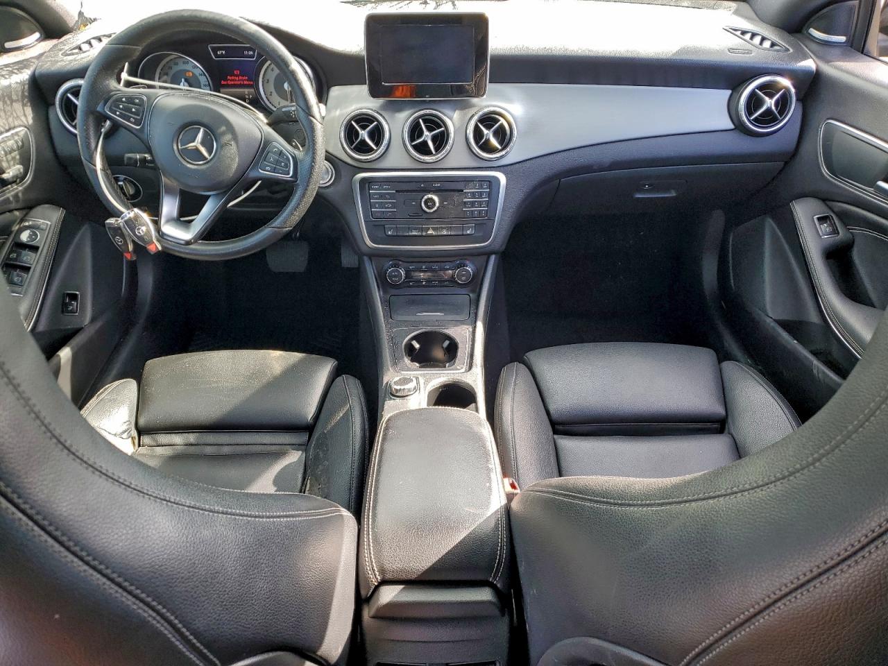 2016 MERCEDES-BENZ CLA 250 4MATIC photo 8
