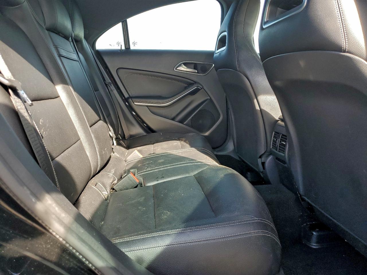 2016 MERCEDES-BENZ CLA 250 4MATIC photo 10