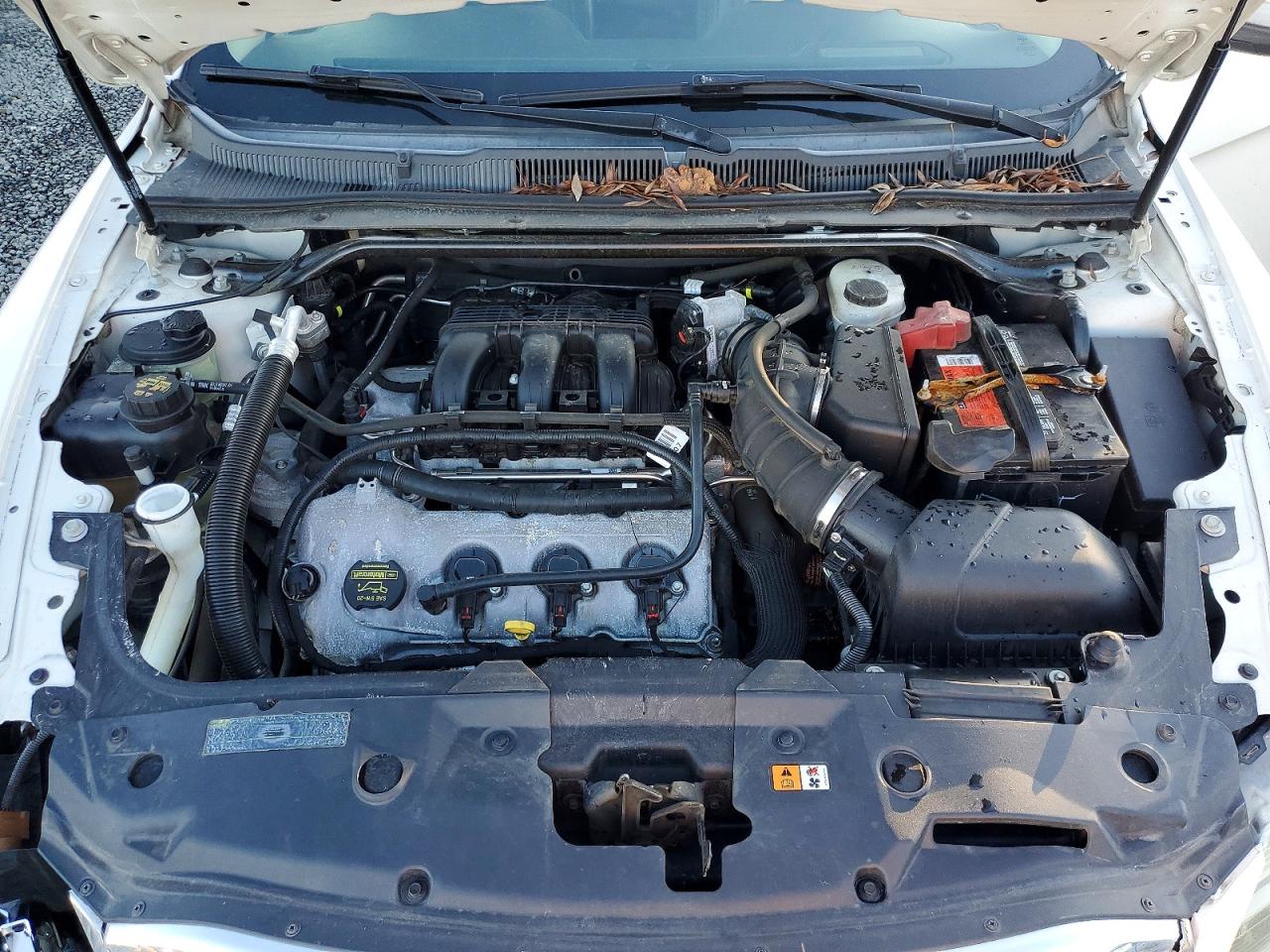 2011 FORD TAURUS LIMITED photo 21