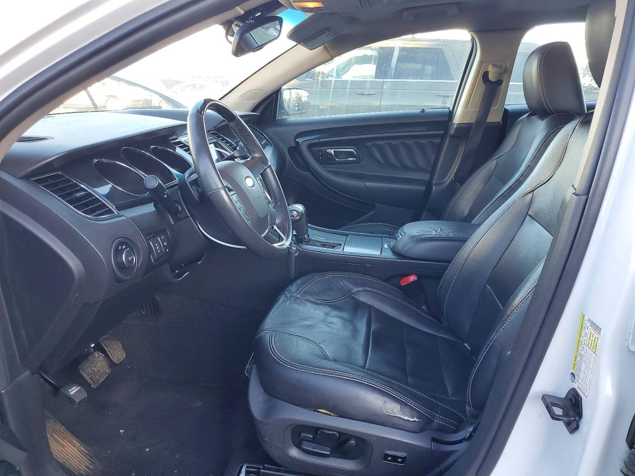 2011 FORD TAURUS LIMITED photo 13