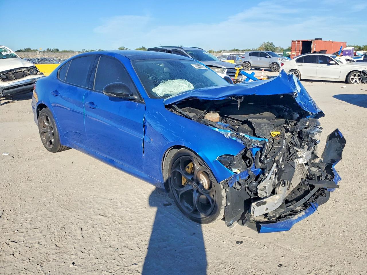 2019 ALFA ROMEO GIULIA photo 4