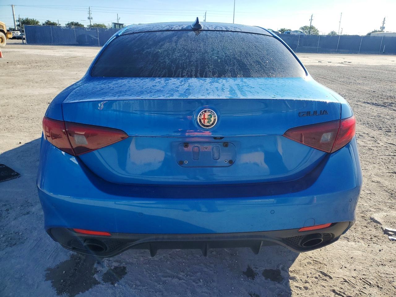 2019 ALFA ROMEO GIULIA photo 6