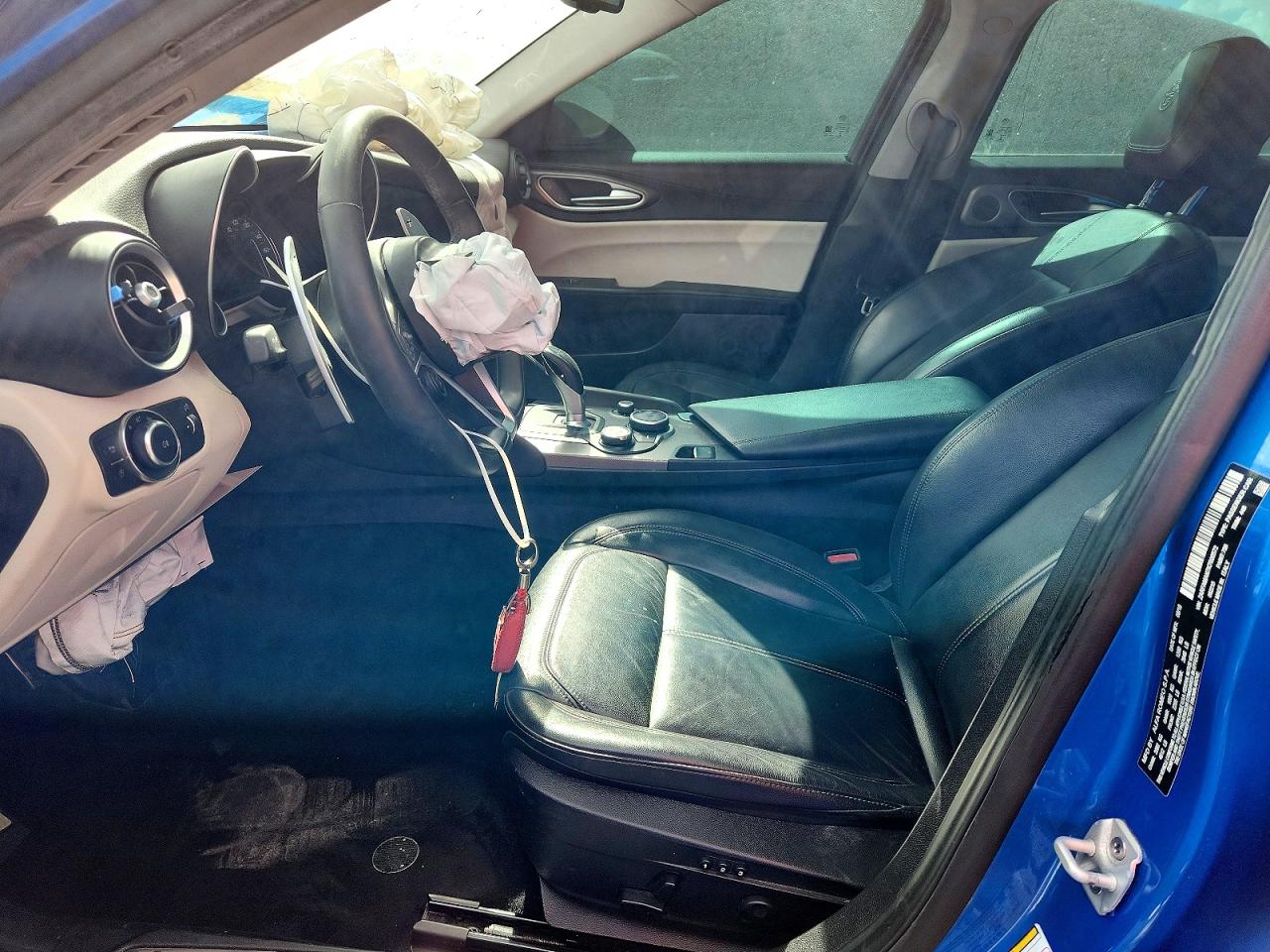 2019 ALFA ROMEO GIULIA photo 7