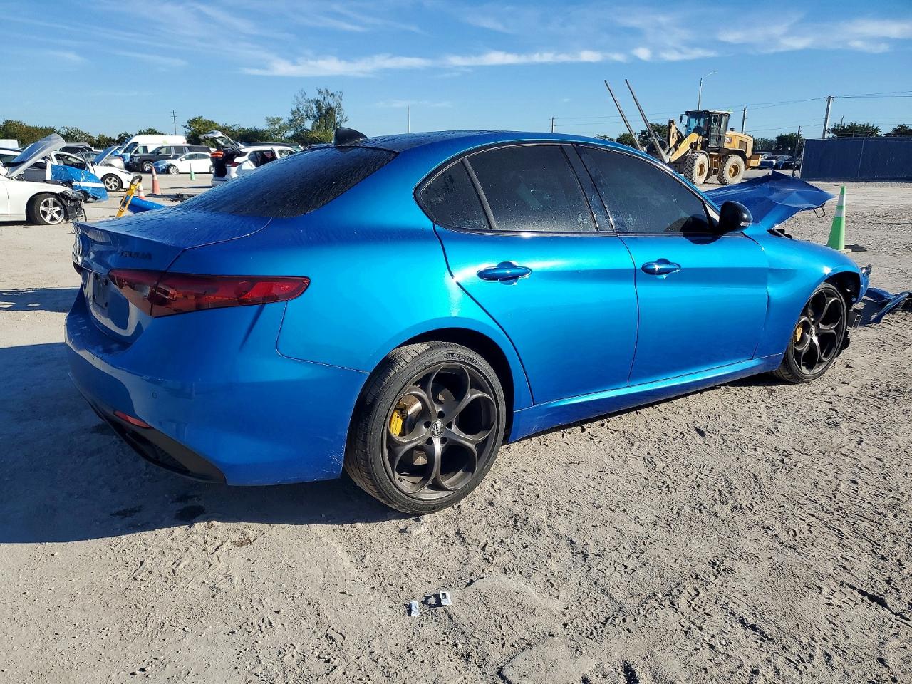 2019 ALFA ROMEO GIULIA photo 3