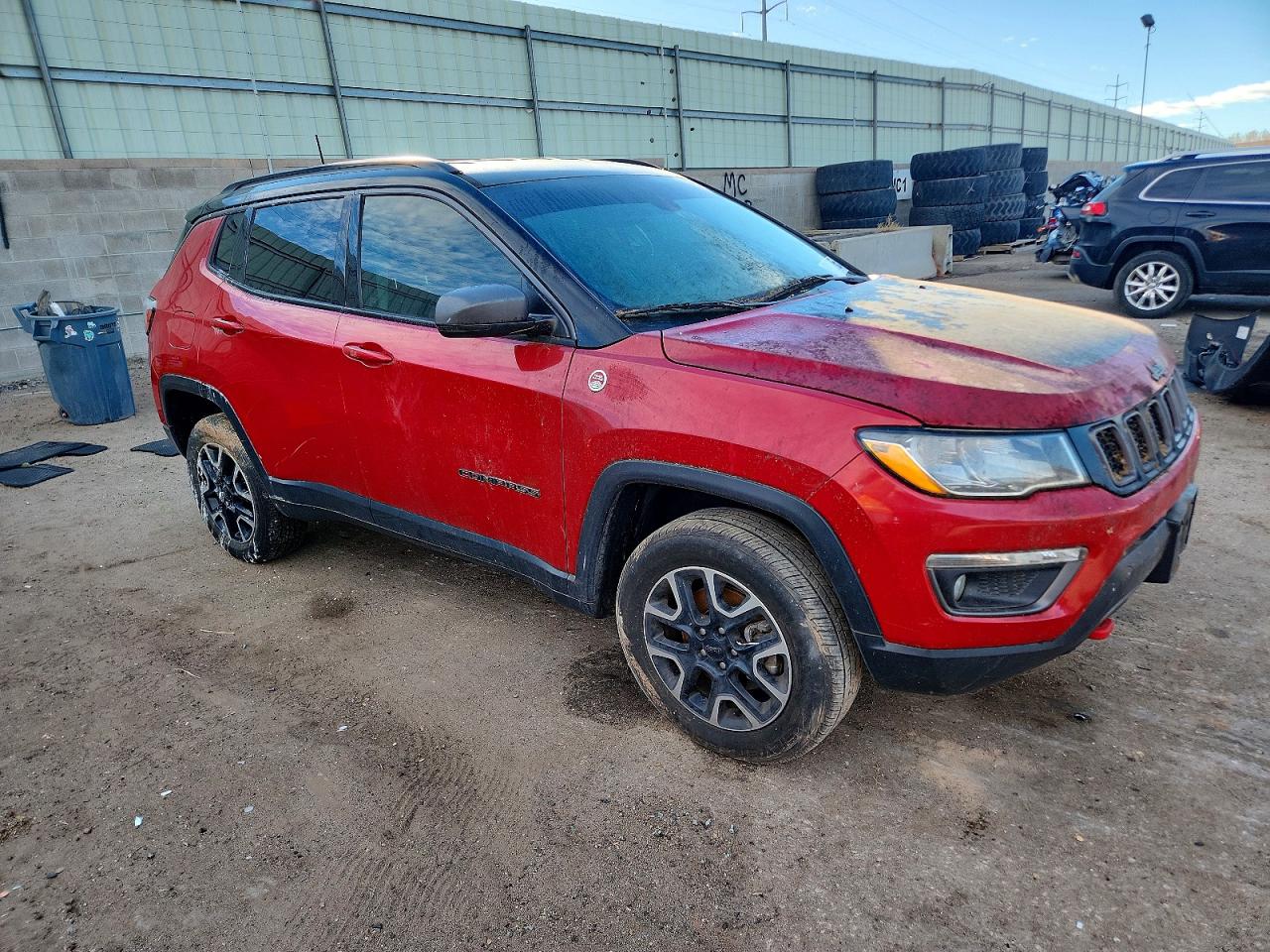 2019 JEEP COMPASS TRAILHAWK photo 4