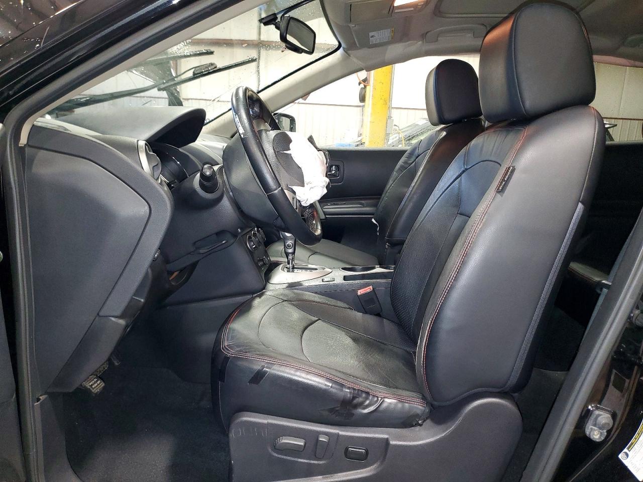2011 NISSAN ROGUE S photo 7