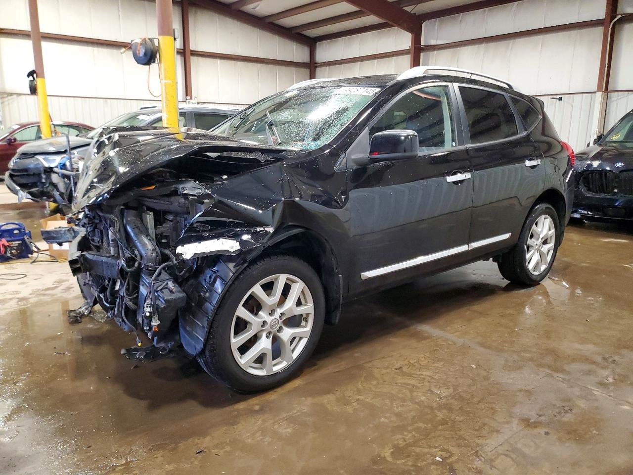 2011 NISSAN ROGUE
