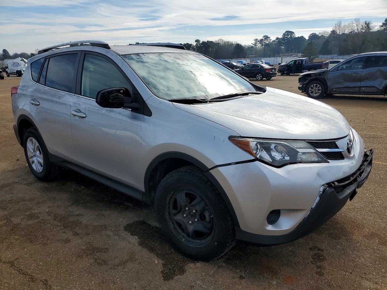 2013 TOYOTA RAV4 LE photo 7